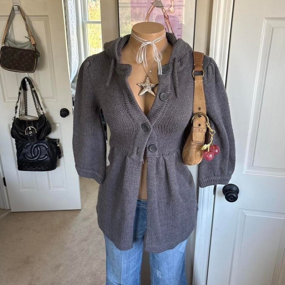 y2k 2000s grey knit button up cardigan sweater